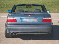 Gebraucht BMW 318 Cabriolet 116 PS (85 kW) 1998 Blau Cabrio