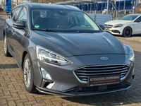 Gebraucht Ford Focus Titanium 150 PS (110 kW) 2019 Grau Kombi