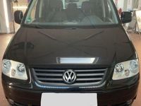 Usata VW Caddy Team 105 CV (77 kW) 2010 Nero Monovolume