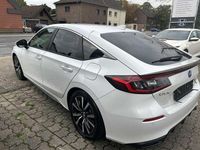Gebraucht Honda Civic Elegance 143 PS (105 kW) 2024 Weiß Limousine
