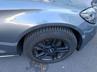Gebraucht Mercedes C180 156 PS (114 kW) 2016 Grau Kombi