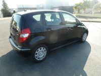 Gebraucht Mercedes A160 82 PS (60 kW) 2012 Schwarz Kleinwagen
