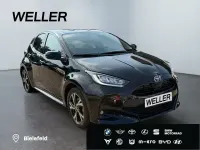 Gebraucht Toyota Yaris Hybrid 116 PS (85 kW) 2025 Schwarz Kleinwagen