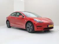 Gebraucht Tesla Model 3 Standard Range 225 kW (306 PS) 2020 Rot Limousine