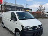 Gebraucht VW Transporter 150 PS (110 kW) 2019 Weiß Van