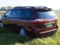 Gebraucht Toyota Sienna XLE 268 PS (197 kW) 2016 Rot Van / Kleinbus