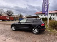 Gebraucht VW Touareg 245 PS (180 kW) 2011 Schwarz SUV