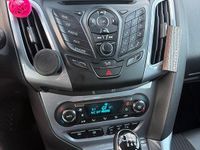 Usata Ford Focus 150 CV (110 kW) 2007 Rosso Station wagon