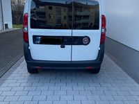 Gebraucht Fiat Doblò 101 PS (74 kW) 2020 Weiß Van / Kleinbus