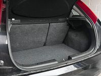 Second-hand Ford Focus 100 CP (73 kW) 2000 Negru Berlinǎ