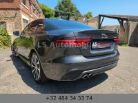 Gebraucht Jaguar XE R-Dynamic 179 PS (131 kW) 2020 Grau Limousine
