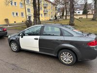 Gebraucht Fiat Linea 90 PS (66 kW) 2008 Grau Limousine
