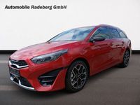 Neu Kia Ceed Sportswagon 140 PS (102 kW) 2025 Rot Kombi