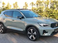 Gebraucht Volvo XC40 Plus 261 PS (191 kW) 2023 Sage green SUV