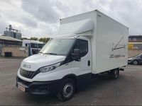 Gebraucht Iveco Daily 179 PS (131 kW) 2021 Weiß Van