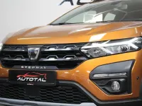 Gebraucht Dacia Sandero Comfort 101 PS (74 kW) 2022 Orange SUV