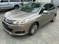 Gebraucht Citroën C4 SELECTION 95 PS (69 kW) 2012 Braun Limousine