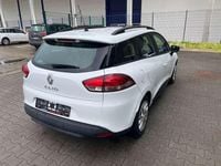 Gebraucht Renault Clio GrandTour Expression 73 PS (53 kW) 2014 Gletscherweiss Kombi