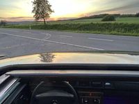 Gebraucht Mercedes E230 132 PS (97 kW) 1987 Limousine
