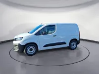 Neu Peugeot E-Partner 100 kW (136 PS) 2025 Kaolinweiß Van / Kleinbus