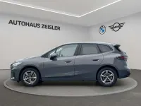 Gebraucht BMW 220 Active Tourer Luxury Line 150 PS (110 kW) 2025 Sparkling kupfergrau Van / Kleinbus