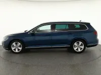Gebraucht VW Passat Elegance 190 PS (139 kW) 2021 Aquamarinblau metallic (metallic) Kombi