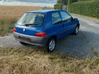 Gebraucht Peugeot 106 70 PS (51 kW) 2004 Blau Kleinwagen