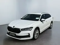 Gebraucht Skoda Superb Selection 193 PS (141 kW) 2024 Purity weiss Kombi