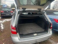 Gebraucht Mercedes E300 231 PS (169 kW) 2012 Iridiumsilber  metalliclack Kombi