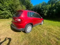 Gebraucht VW Tiguan 140 PS (102 kW) 2009 Rot SUV