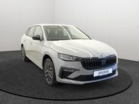 Neu Skoda Scala 150 PS (110 kW) 2026 Grau Kleinwagen