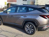Gebraucht Hyundai Tucson 150 PS (110 kW) 2022 Silky bronce metallic SUV