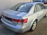 Gebraucht Hyundai Sonata 162 PS (119 kW) 2006 Silber Limousine