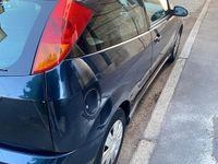 Second-hand Ford Focus 101 CP (74 kW) 2000 Andere farben Hatchback