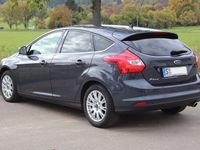 Gebraucht Ford Focus Titanium 150 PS (110 kW) 2011 Grau Limousine