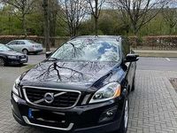 Gebraucht Volvo XC60 Kinetic 175 PS (128 kW) 2010 Schwarz SUV