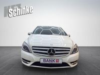 Gebraucht Mercedes B200 156 PS (114 kW) 2015 Weiß Van / Kleinbus