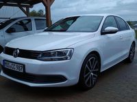 Gebraucht VW Jetta Highline 105 PS (77 kW) 2011 Limousine