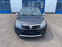 Gebraucht Dacia Sandero Stepway 68 PS (50 kW) 2011 Grau Limousine