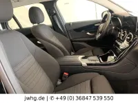 Gebraucht Mercedes GLC300e 306 PS (225 kW) 2021 Schwarz SUV