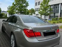 Gebraucht BMW 740 Performance 326 PS (239 kW) 2009 Beige Limousine