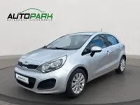 Gebraucht Kia Rio Edition 7 86 PS (63 kW) 2013 Silber Limousine