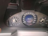 Second-hand Mercedes 220 197 CP (144 kW) 2004