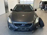 Gebraucht Volvo V40 CC Momentum 114 PS (83 kW) 2014 Grau Kombi