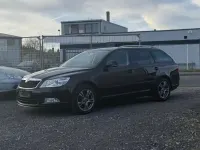 Gebraucht Skoda Octavia 122 PS (89 kW) 2012 Schwarz Kombi