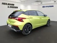 Neu Hyundai i20 Blackline 90 PS (66 kW) 2026 Gelb Kleinwagen