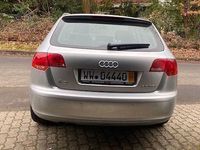 Gebraucht Audi A3 Ambiente 140 PS (102 kW) 2006 Silber Kleinwagen