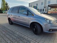 gebraucht Opel Zafira B Edition Motor 2,2 Ltr*Automatik.7 Sitze