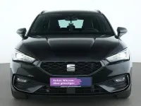 Gebraucht Seat Leon FR 150 PS (110 kW) 2024 Mitternachtsschwarz Limousine