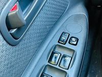 Usata Kia Rio 97 CV (71 kW) 2009 Grigio Berlina